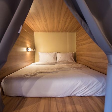 Fin Hostel Co Working Ката-Бич Экстерьер фото