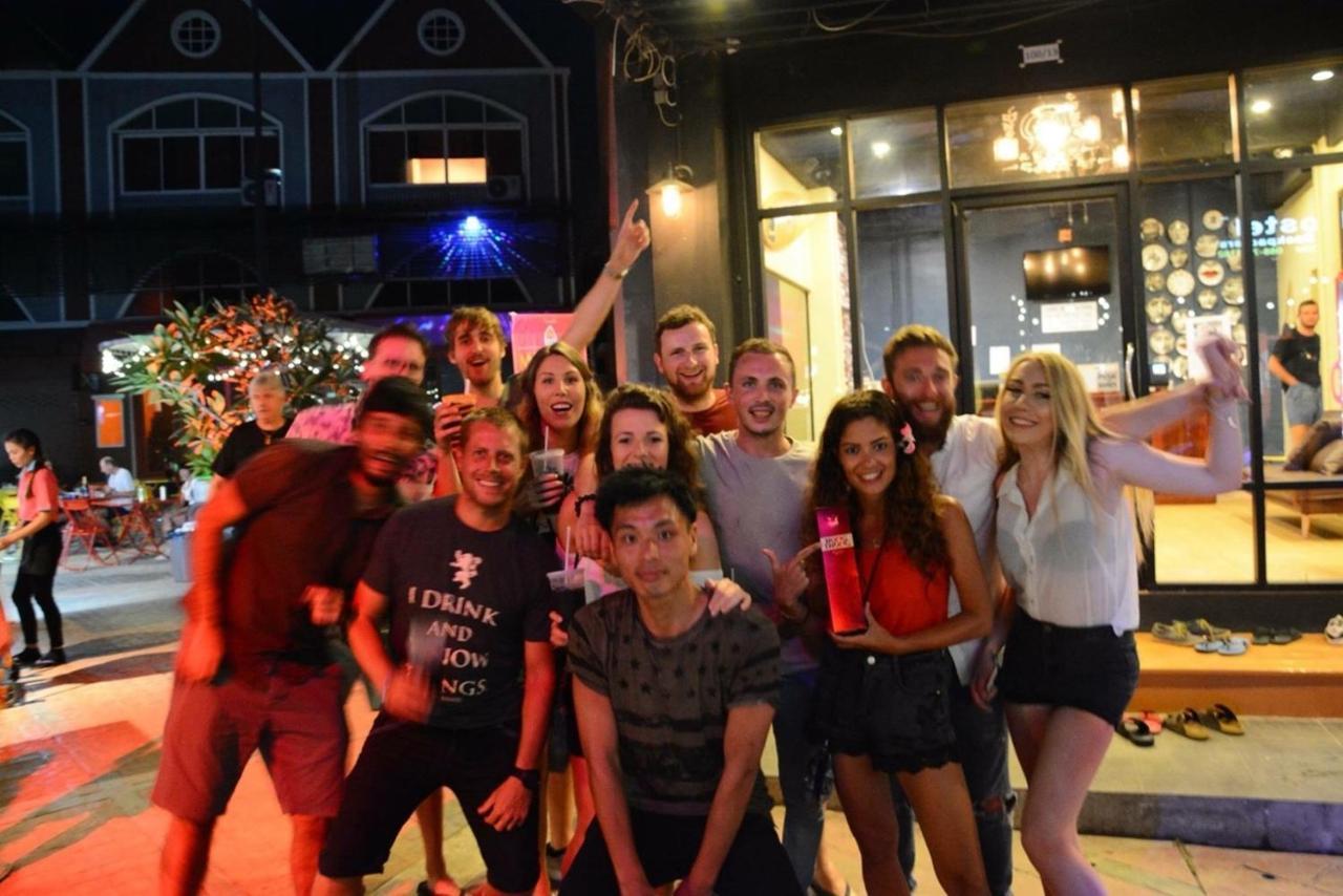 Fin Hostel Co Working Ката-Бич Экстерьер фото